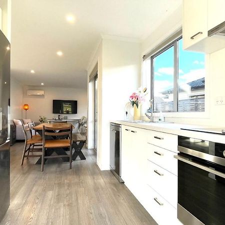 Modern Living Villa Queenstown Bagian luar foto