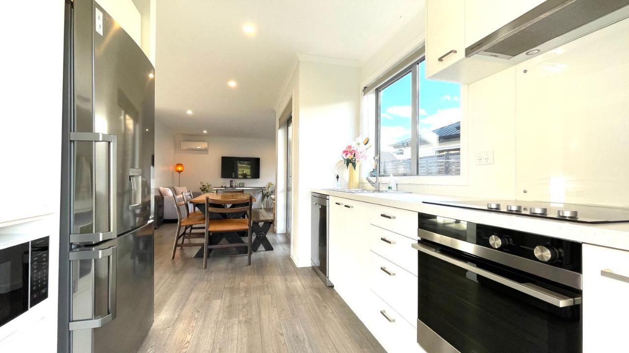Modern Living Villa Queenstown Bagian luar foto