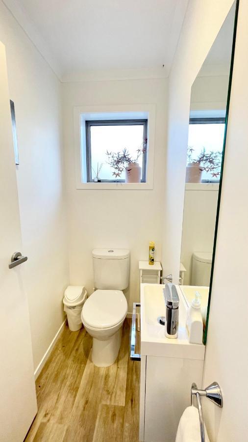 Modern Living Villa Queenstown Bagian luar foto